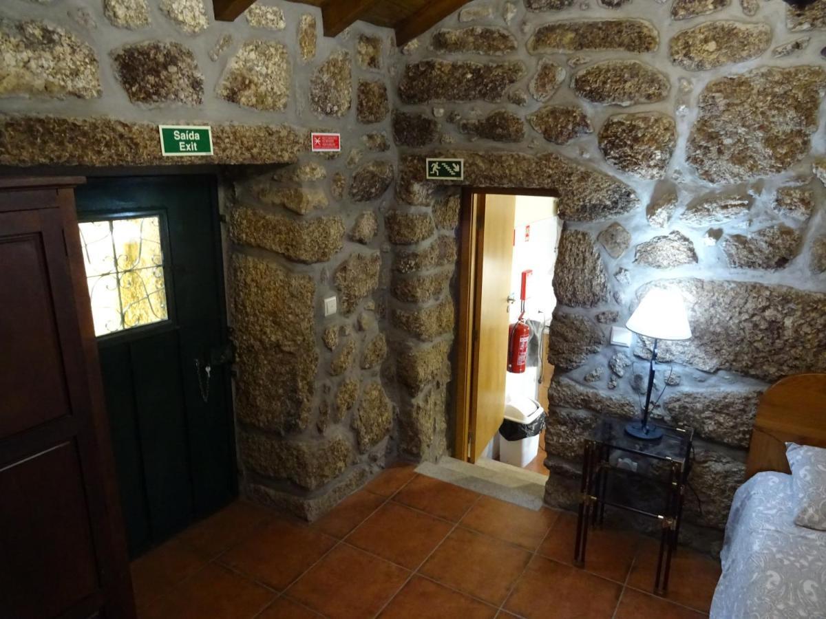 Refugio Rural No Geres - Casa Araujo De Sousa Terras de Bouro Luaran gambar