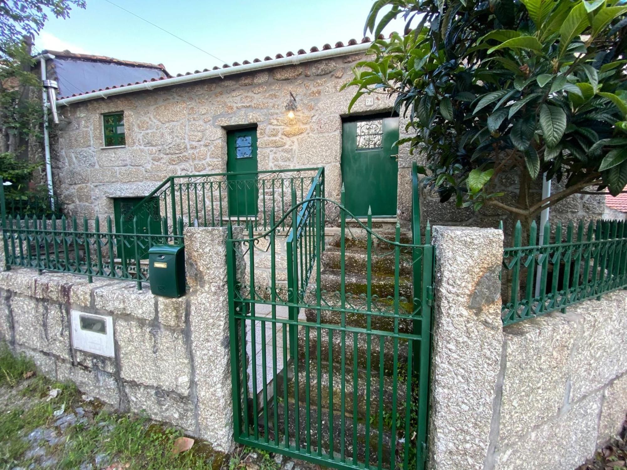 Refugio Rural No Geres - Casa Araujo De Sousa Terras de Bouro Luaran gambar