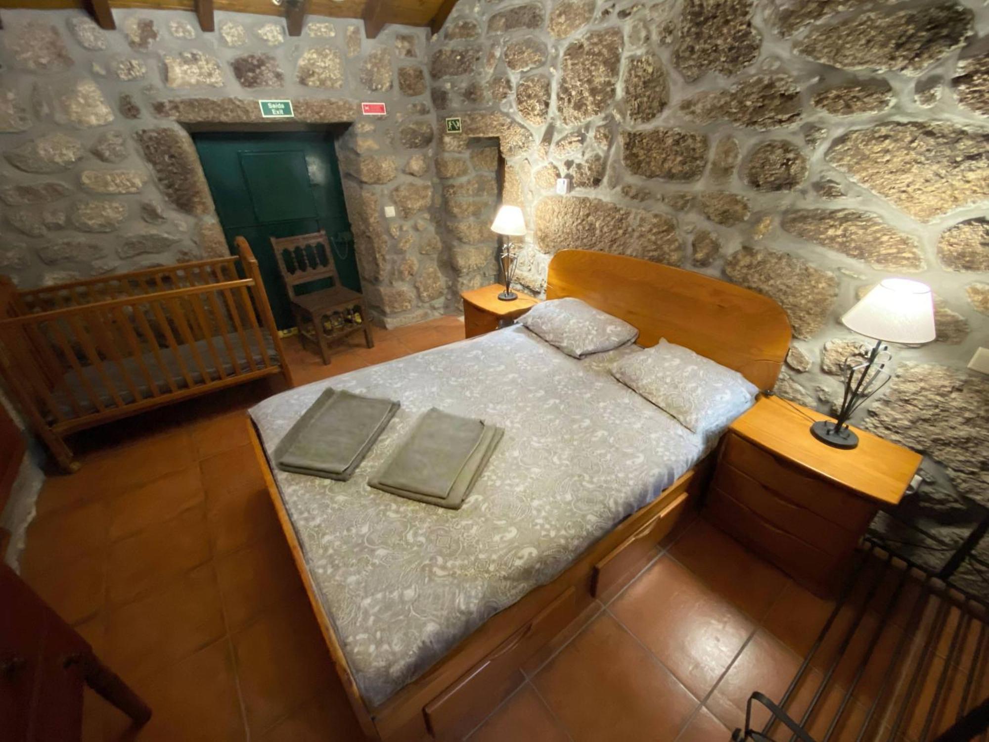 Refugio Rural No Geres - Casa Araujo De Sousa Terras de Bouro Luaran gambar